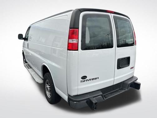 2022 GMC Savana 2500 Work Van