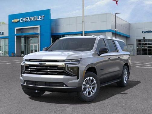 2025 Chevrolet Suburban LT