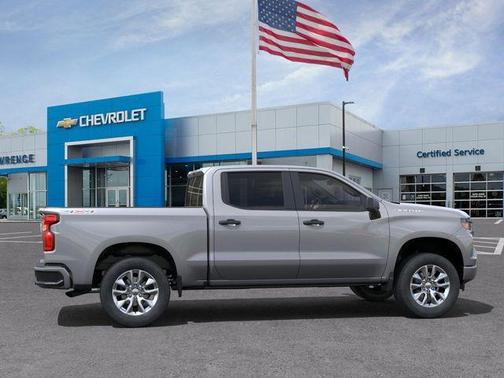 2025 Chevrolet Silverado 1500 Custom