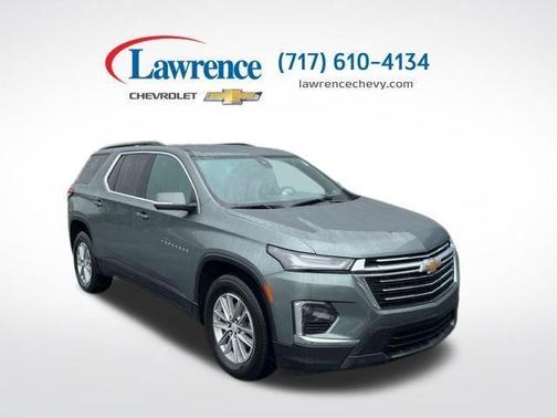 Silver Sage Metallic 2023 Chevrolet Traverse LT Cloth