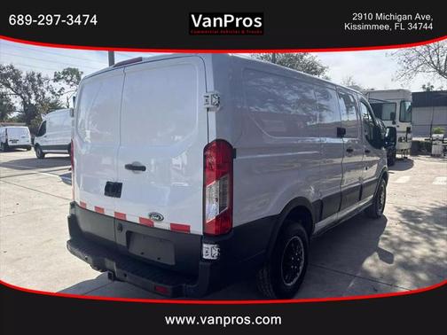 2015 Ford Transit-250 Base