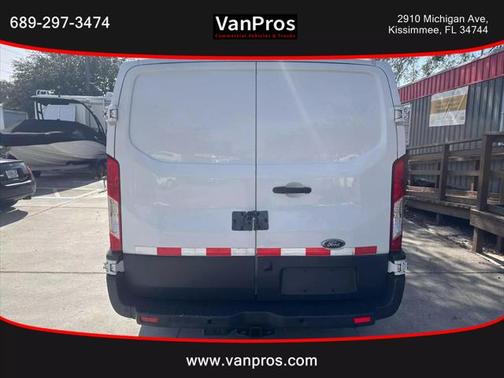 2015 Ford Transit-250 Base
