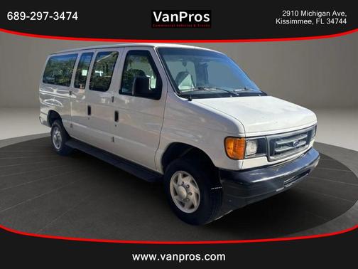 2007 Ford E350 Super Duty XL Wagon