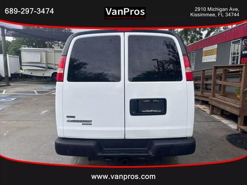 2011 Chevrolet Express 2500 Work Van