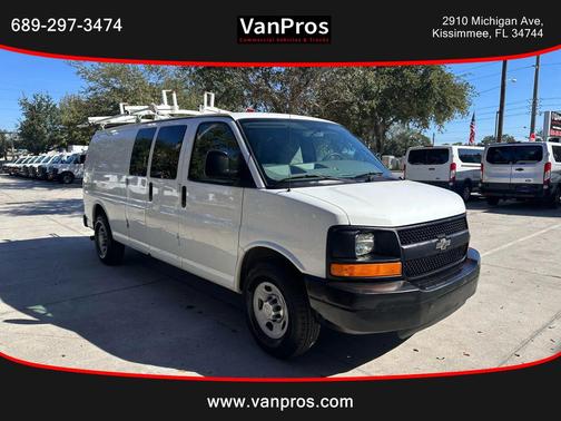2013 Chevrolet Express 3500 Extended Van 3D