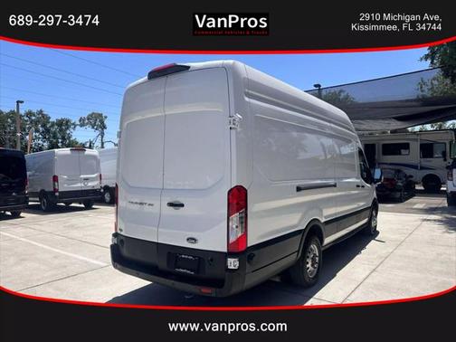 2022 Ford Transit-350 Base