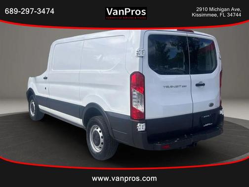 2015 Ford Transit-250 Base