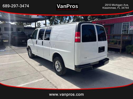 2011 Chevrolet Express 2500 Work Van