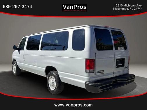 2007 Ford E350 Super Duty XL Wagon