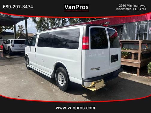 2012 Chevrolet Express 2500 LT