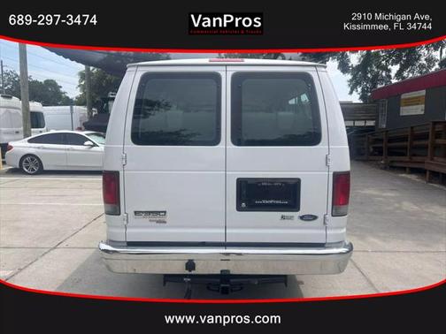 2013 Ford E350 Super Duty XLT