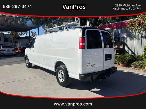 2011 Chevrolet Express 3500 Work Van