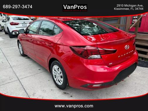 2020 Hyundai ELANTRA SE