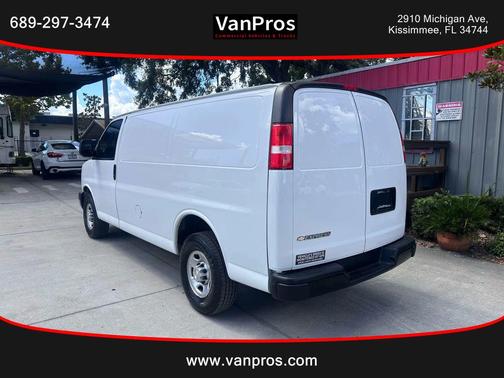 2021 Chevrolet Express 2500 RWD 2500 Regular Wheelbase WT