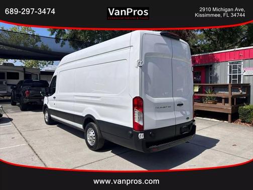 2022 Ford Transit-350 Base