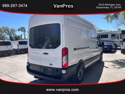 2017 Ford Transit-250 Base