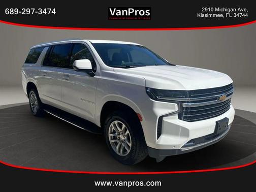 2023 Chevrolet Suburban LT