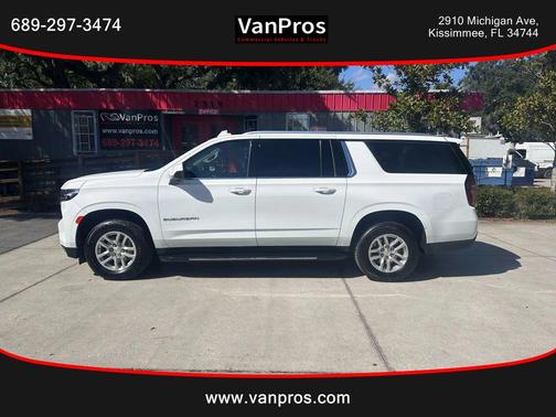 2023 Chevrolet Suburban LT