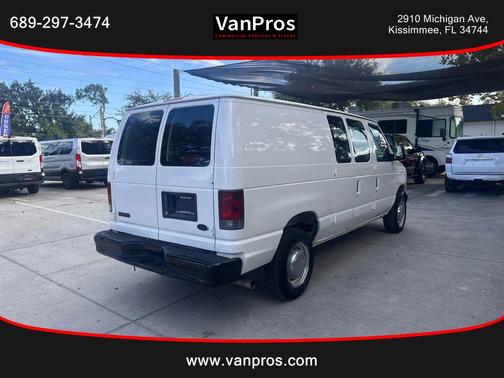 2004 Ford E250 Base