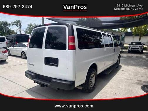 2008 Chevrolet Express 3500 LS Extended Wagon