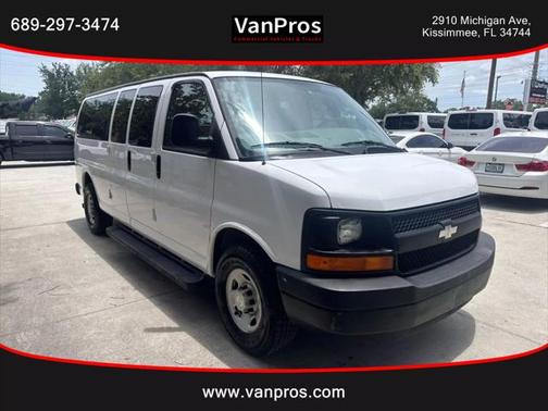 2008 Chevrolet Express 3500 LS Extended Wagon