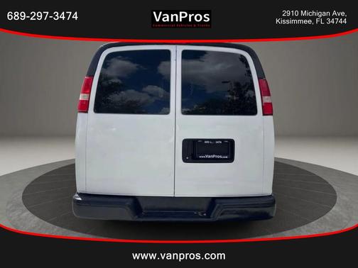 2004 Chevrolet Express 1500 Base