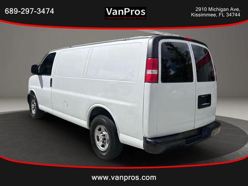 2004 Chevrolet Express 1500 Base