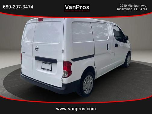 2021 Nissan NV200 S