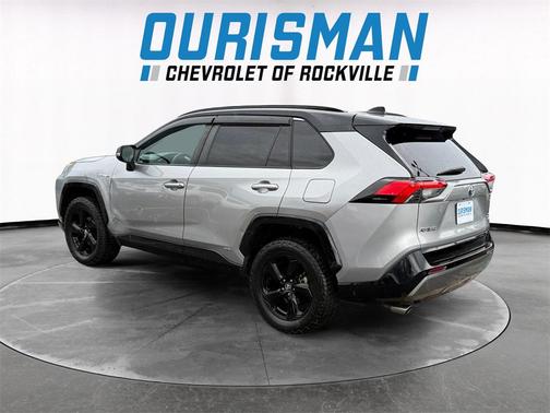 2020 Toyota RAV4 Hybrid SE