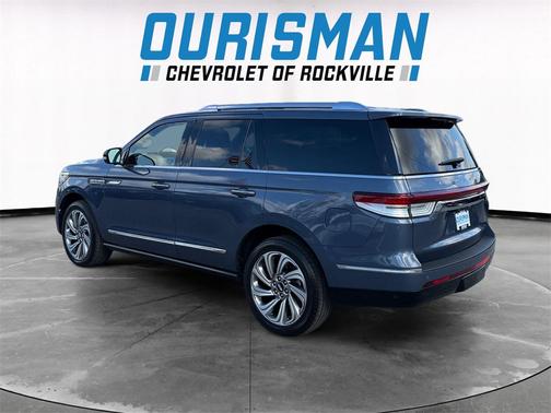 2023 Lincoln Navigator Reserve