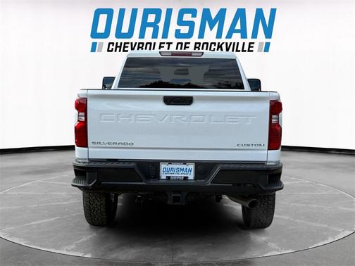 2026 Chevrolet Silverado 2500 Custom