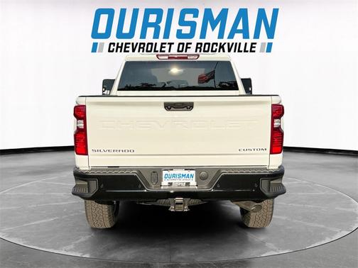 2026 Chevrolet Silverado 2500 Custom