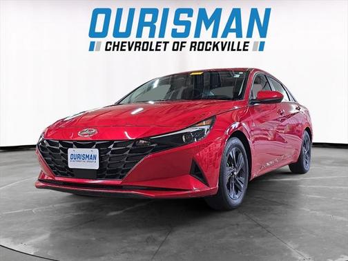 2022 Hyundai ELANTRA SEL