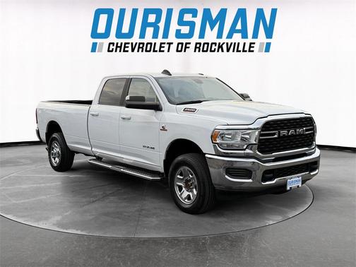 2022 RAM 2500 Big Horn Crew Cab 4x4 8' Box