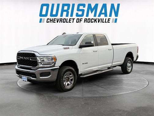 2022 RAM 2500 Big Horn Crew Cab 4x4 8' Box