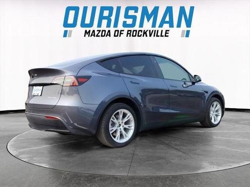 2024 Tesla Model Y Long Range Dual Motor All-Wheel Drive