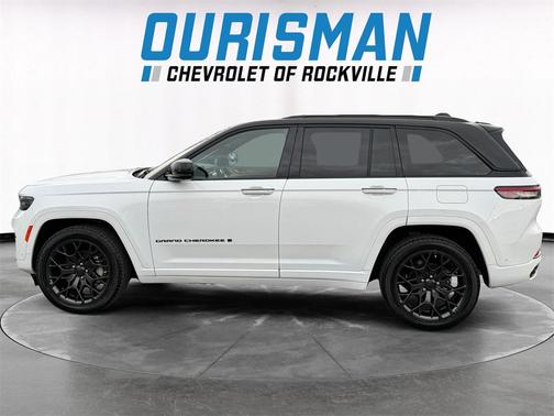 2025 Jeep Grand Cherokee Summit