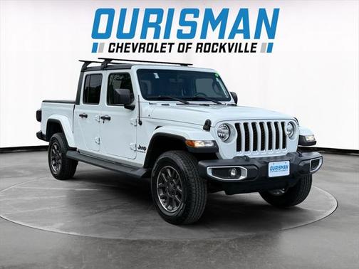2022 Jeep Gladiator Overland