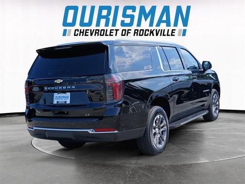 2025 Chevrolet Suburban LT