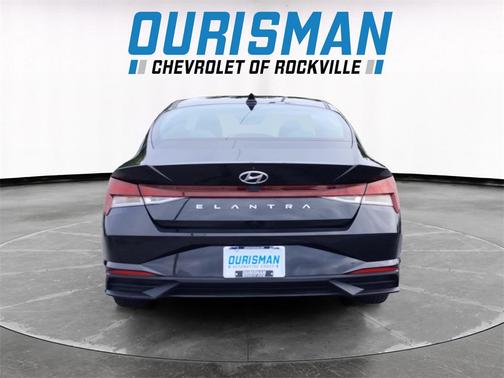 2021 Hyundai ELANTRA SE