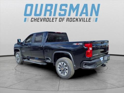 2025 Chevrolet Silverado 2500 Custom