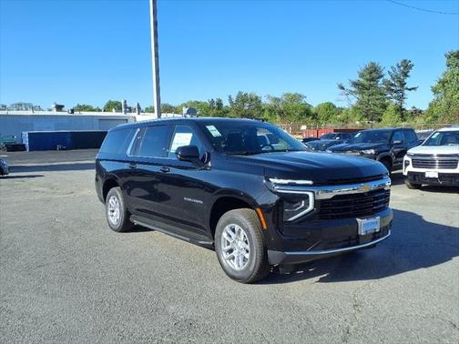 2025 Chevrolet Suburban LS