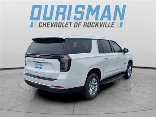 2025 Chevrolet Suburban LT