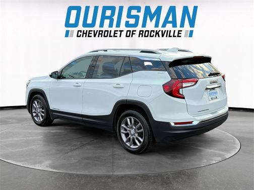 2023 GMC Terrain SLT