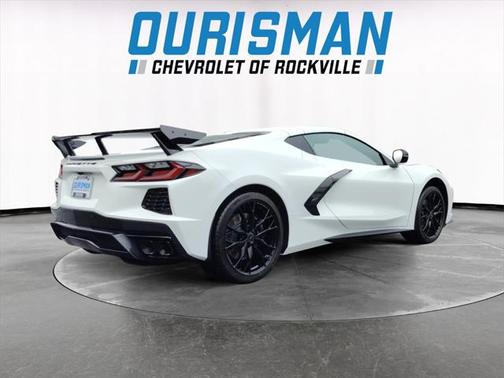2025 Chevrolet Corvette Stingray w/2LT