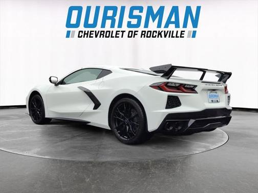 2025 Chevrolet Corvette Stingray w/2LT