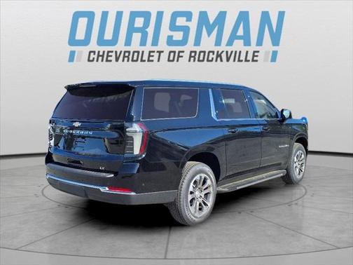 2025 Chevrolet Suburban LT