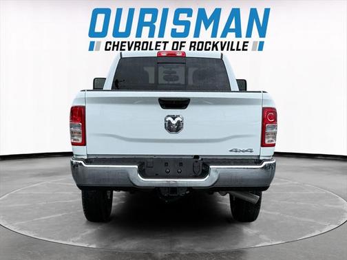 2024 RAM 2500 Tradesman Crew Cab 4x4 6'4' Box