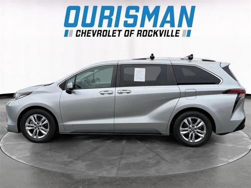 2021 Toyota Sienna Limited 7-Passenger