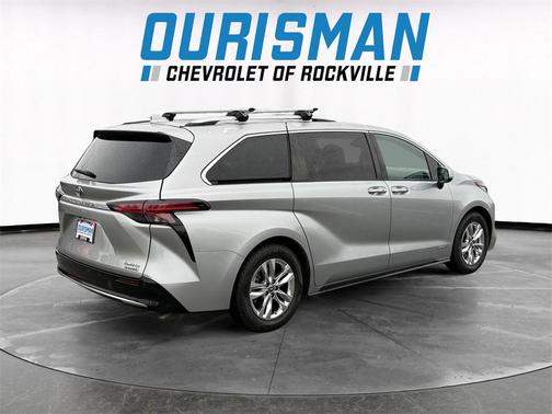 2021 Toyota Sienna Limited 7-Passenger